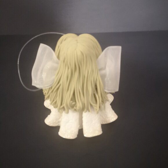 Vintage Uniquely Created  The Kneeded Angels "Twinkle" Figurine 3" Tall - Picture 3 of 4